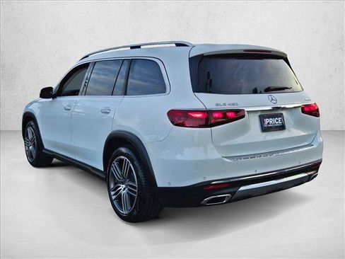 Used 2026 Mercedes-Benz GLS 450 4MATIC image 8