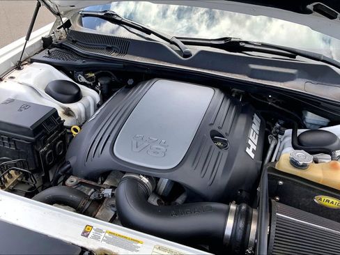 Used 2011 Dodge Challenger R/T RWD image 32