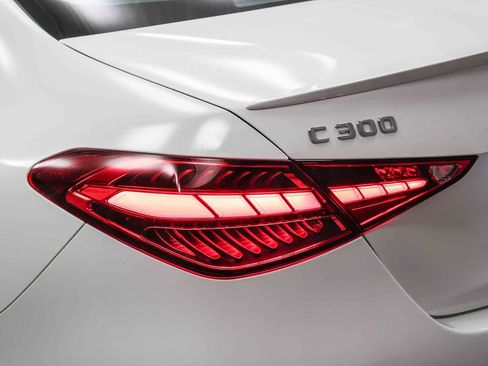 Certified 2022 Mercedes-Benz C 300 Sedan image 7