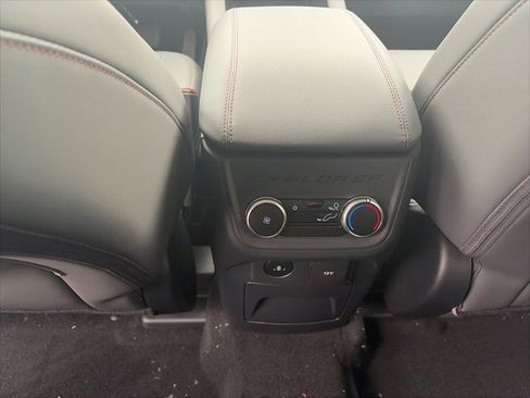 New 2026 Ford Explorer Active w/ Active Comfort Package image 13