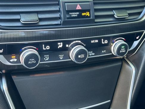 Used 2022 Honda Accord Sport image 19