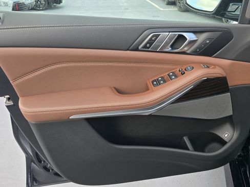 New 2026 BMW X5 xDrive50e w/ M Sport Package image 16