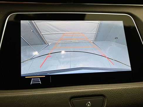 Used 2019 Cadillac XT4 Premium Luxury image 16