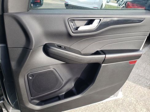 Used 2024 Ford Escape ST-Line image 27