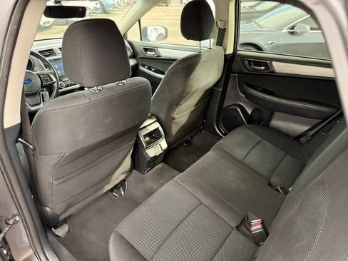 Used 2019 Subaru Outback 2.5i Premium AWD/4WD image 14