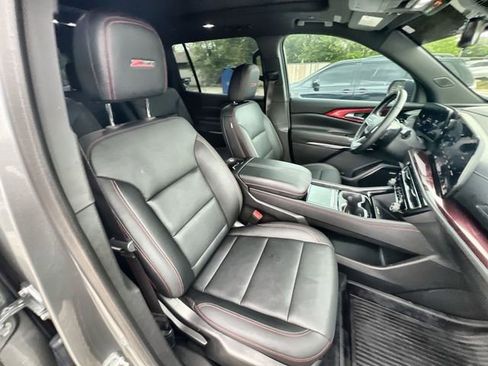 Used 2025 Chevrolet Traverse Z71 w/ Enhanced Driving Package image 27