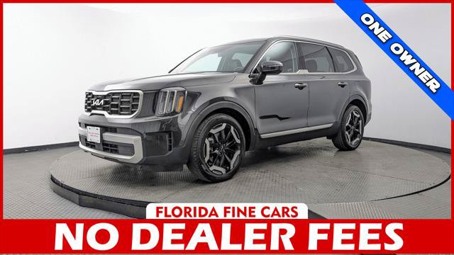 Used 2025 Kia Telluride S AWD/4WD image 1