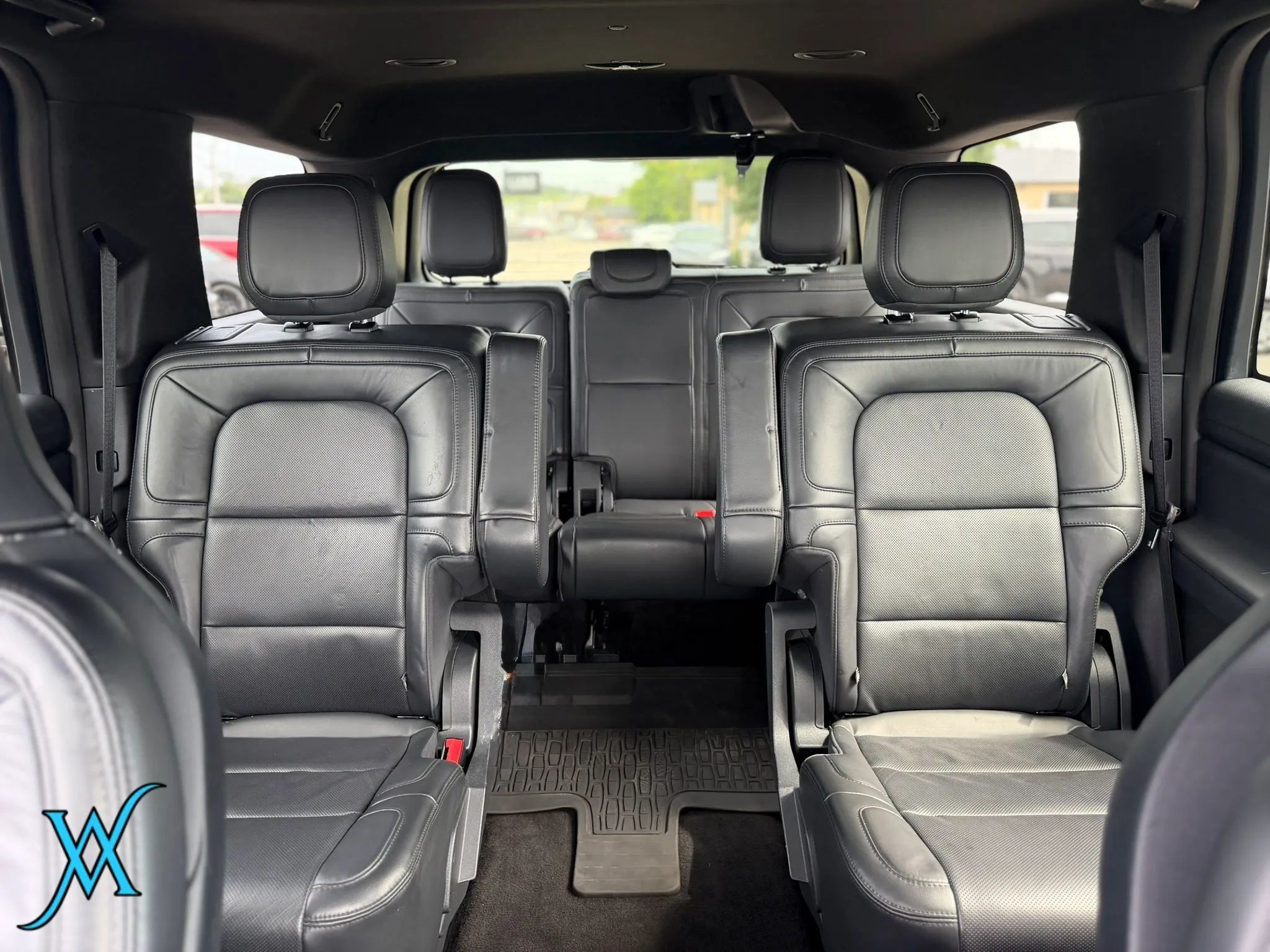 Used 2023 Lincoln Navigator Reserve AWD/4WD image 25