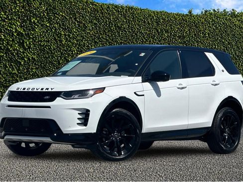 Used 2024 Land Rover Discovery Sport Dynamic SE AWD/4WD image 8