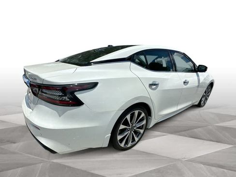 Used 2023 Nissan Maxima Platinum w/ Sport Mat Group FWD image 8