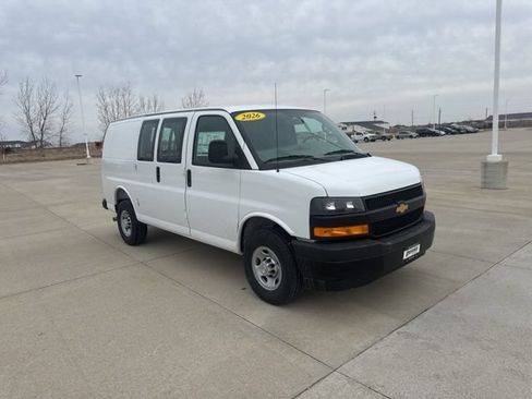 New 2026 Chevrolet Express 2500 RWD image 8