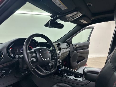 Used 2023 Dodge Durango GT image 32