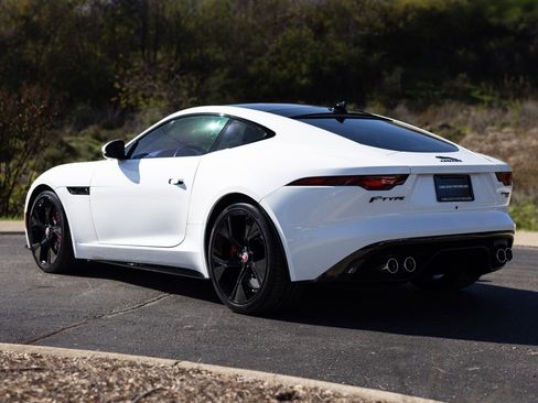 Used 2023 Jaguar F-TYPE R-Dynamic image 6