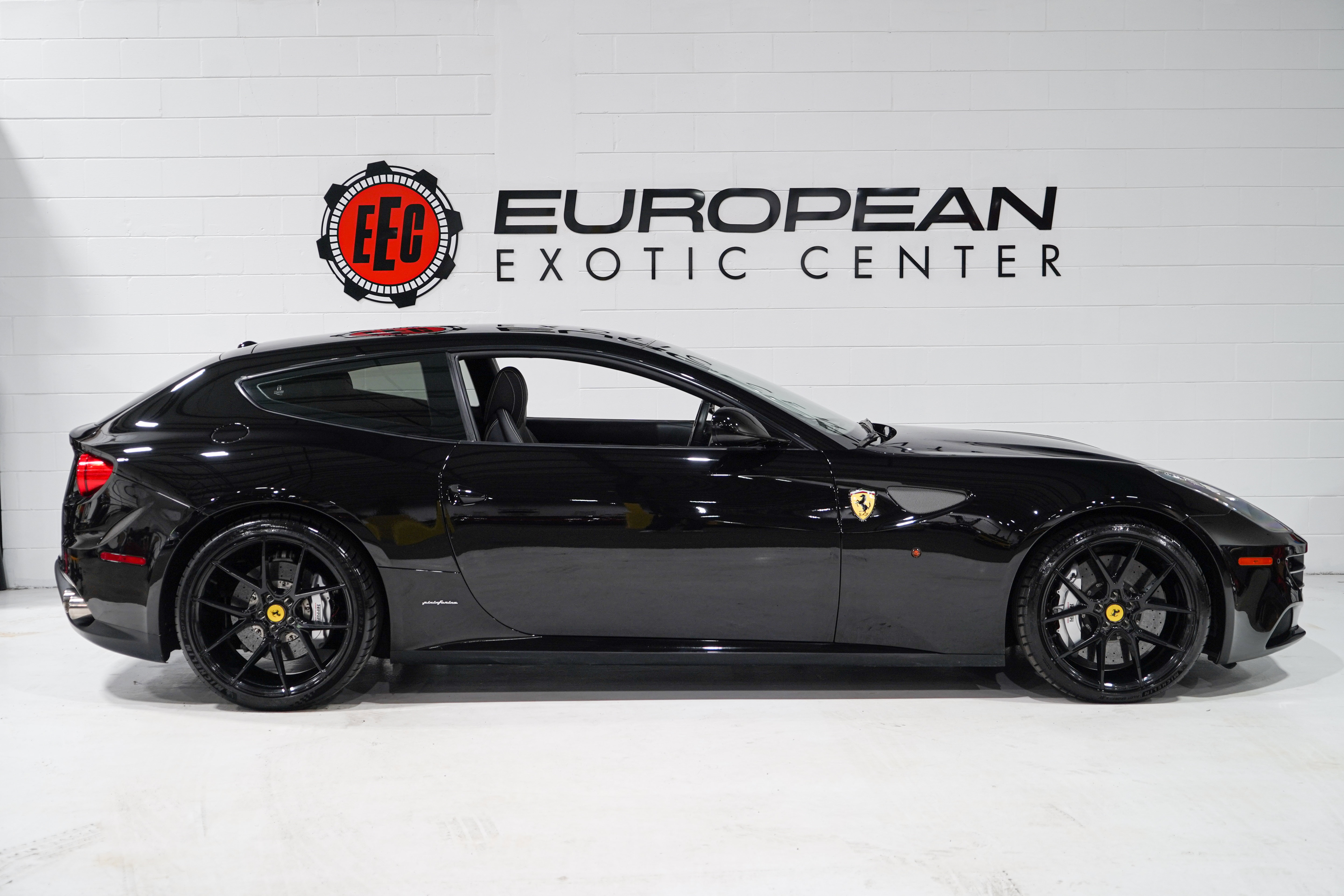Used 2014 Ferrari FF AWD/4WD image 6