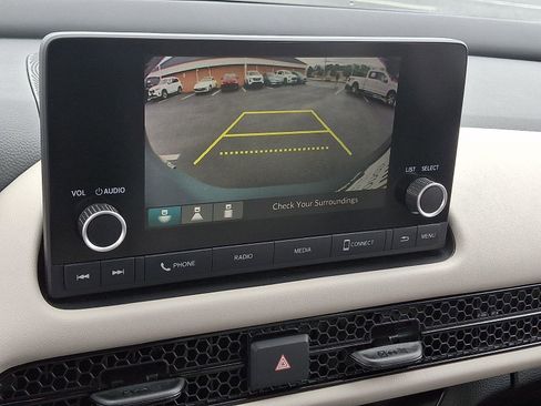 Certified 2024 Honda HR-V LX image 18