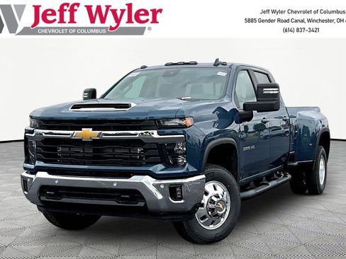 New 2026 Chevrolet Silverado 3500 LT w/ All Star Edition AWD/4WD image 1