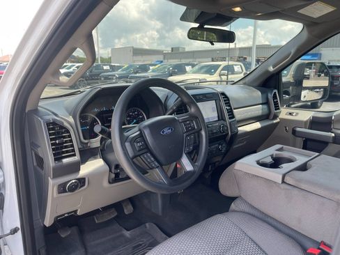 Used 2022 Ford F250 XLT AWD/4WD image 11