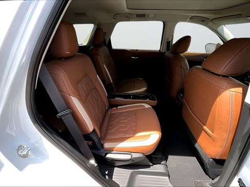 New 2026 Nissan Pathfinder Platinum AWD/4WD image 22