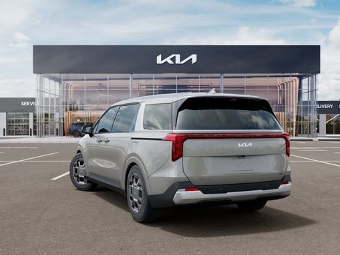 New 2026 Kia Carnival EX FWD image 4