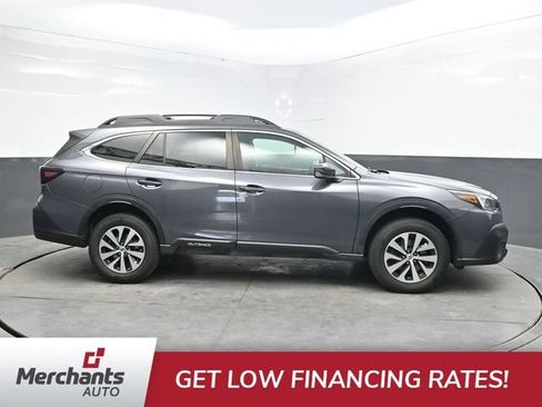 Used 2022 Subaru Outback Premium AWD/4WD image 9