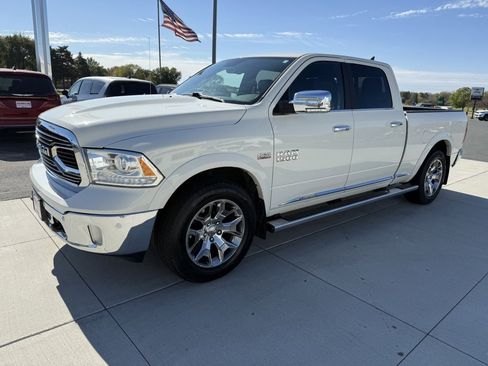 Used 2017 RAM 1500 Limited image 3