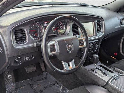 Used 2014 Dodge Charger R/T image 10
