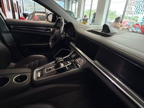 Used 2023 Porsche Panamera Platinum Edition RWD image 52
