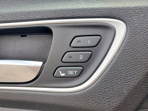 Used 2018 Acura TLX V6 w/ Technology Package FWD image 4