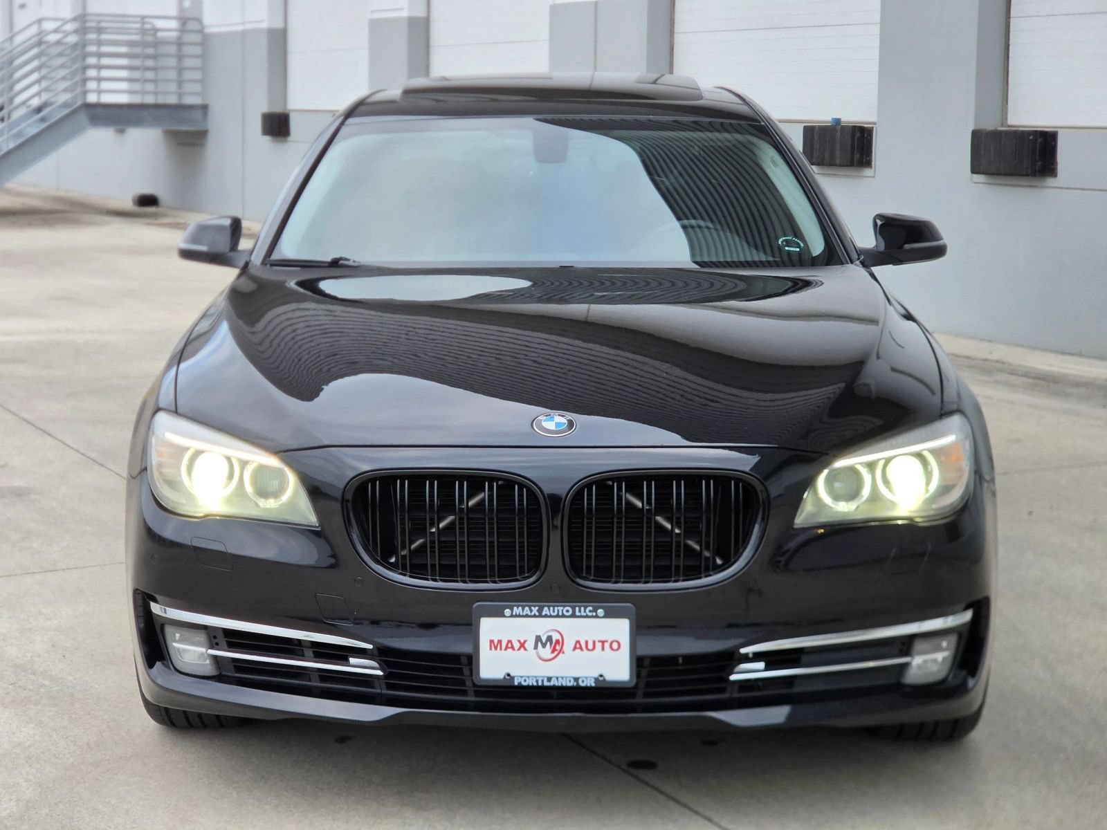 Used 2015 BMW 740Li RWD image 3