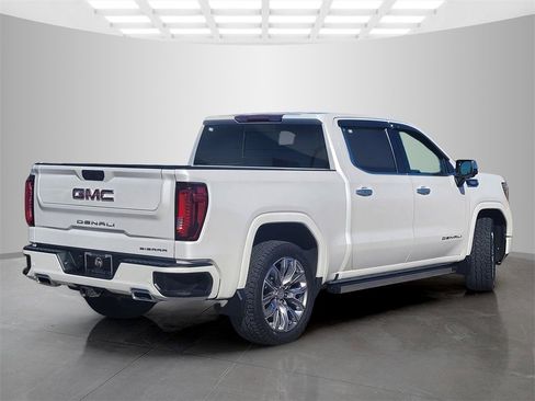 Used 2022 GMC Sierra 1500 Denali image 4