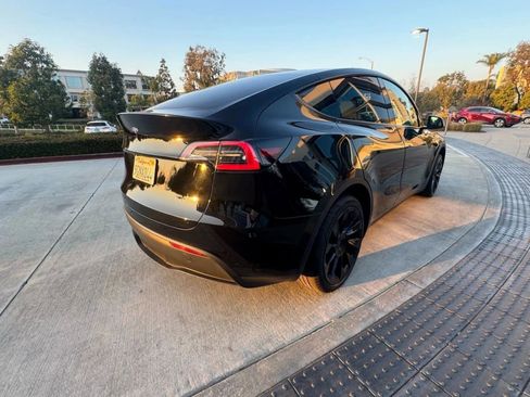 Used 2023 Tesla Model Y Long Range image 5