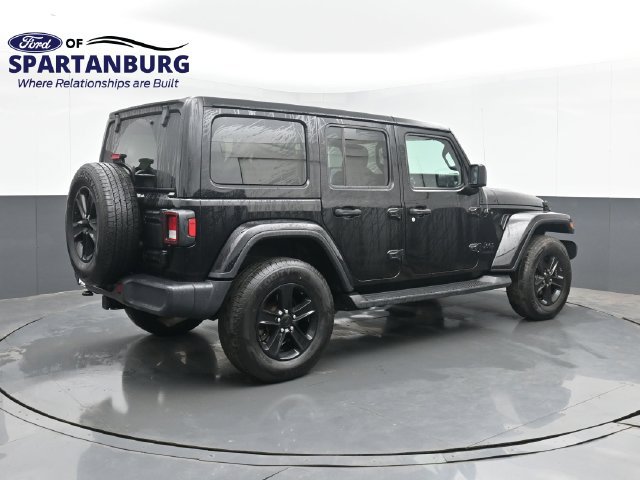 Used 2020 Jeep Wrangler Unlimited Sahara AWD/4WD image 2