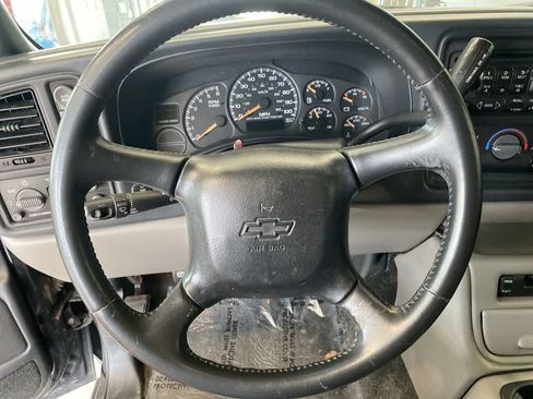 Used 2002 Chevrolet Tahoe Z71 AWD/4WD image 17