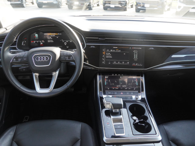 Used 2022 Audi Q7 3.0T Premium Plus w/ Premium Plus Package AWD/4WD image 14