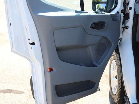 Used 2017 Ford Transit 350 XLT image 15