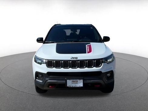 Used 2025 Jeep Compass Trailhawk w/ Trailer Tow Group image 4