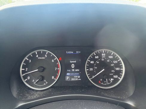 Used 2024 Nissan Sentra S FWD image 12