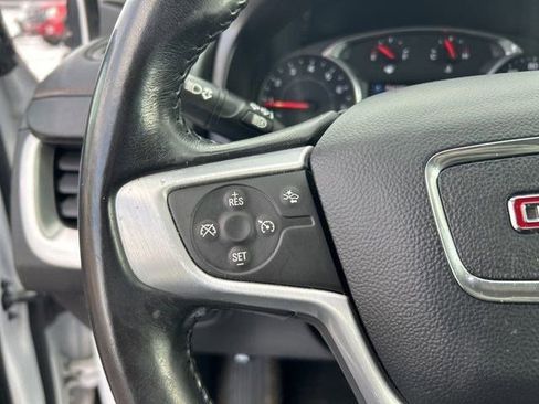 Used 2020 GMC Terrain SLE w/ Driver Convenience Package image 17