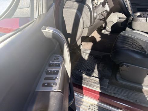 Used 2013 Chevrolet Silverado 1500 LT AWD/4WD image 9