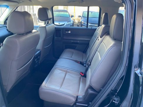 Used 2016 Ford Flex SEL w/ Equipment Group 202A image 9