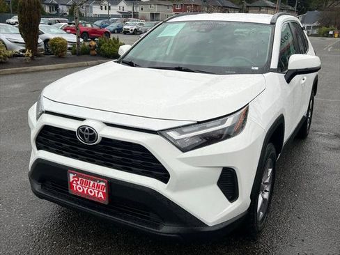 Certified 2025 Toyota RAV4 XLE image 4