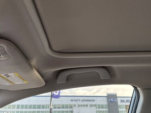 Used 2022 Subaru Forester Premium image 17