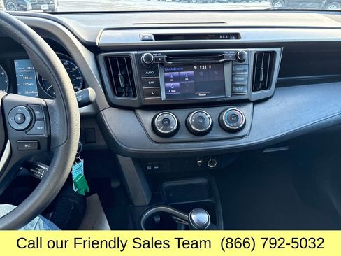 Used 2017 Toyota RAV4 LE image 20