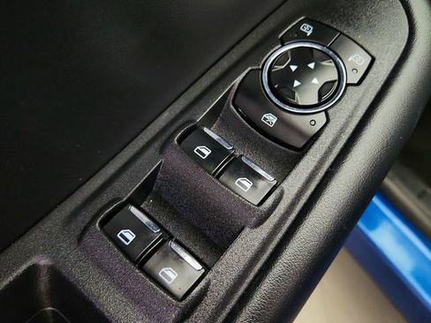 Used 2024 Ford Edge SEL AWD/4WD image 21