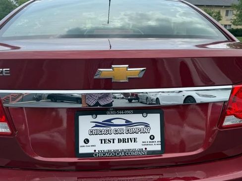 Used 2015 Chevrolet Cruze LT w/ Enhanced Safety Package FWD image 17