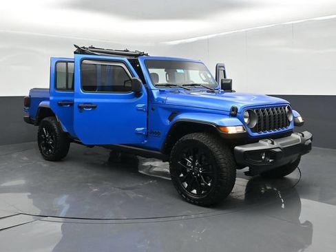 Used 2025 Jeep Gladiator Sport AWD/4WD image 59