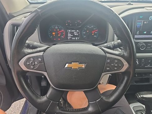 Used 2015 Chevrolet Colorado LT w/ Luxury Package RWD image 14