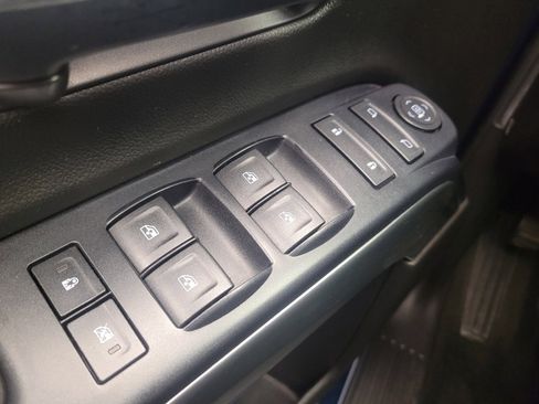 Used 2017 Chevrolet Silverado 1500 LT w/ LT Eassist Package image 27