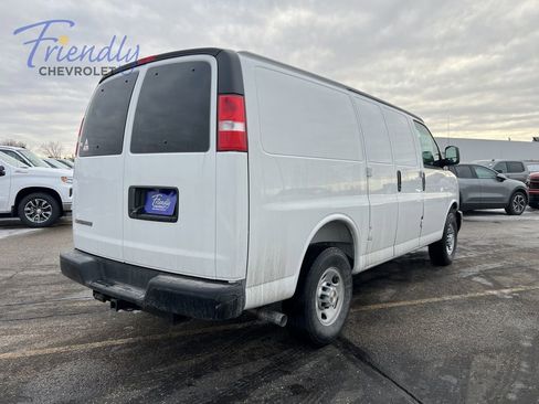 New 2025 Chevrolet Express 3500 w/ Driver Convenience Package RWD image 3