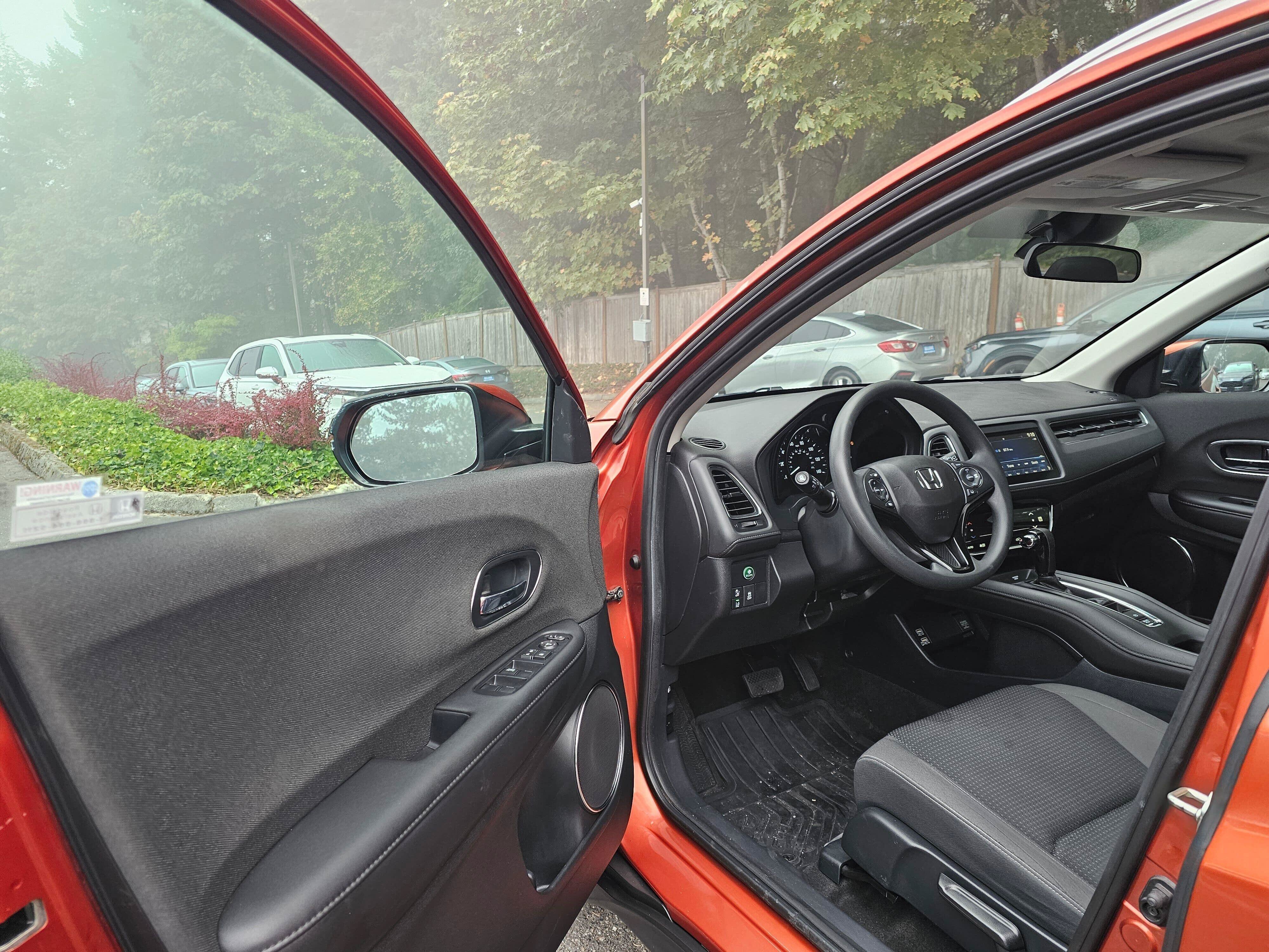 Used 2020 Honda HR-V EX image 23